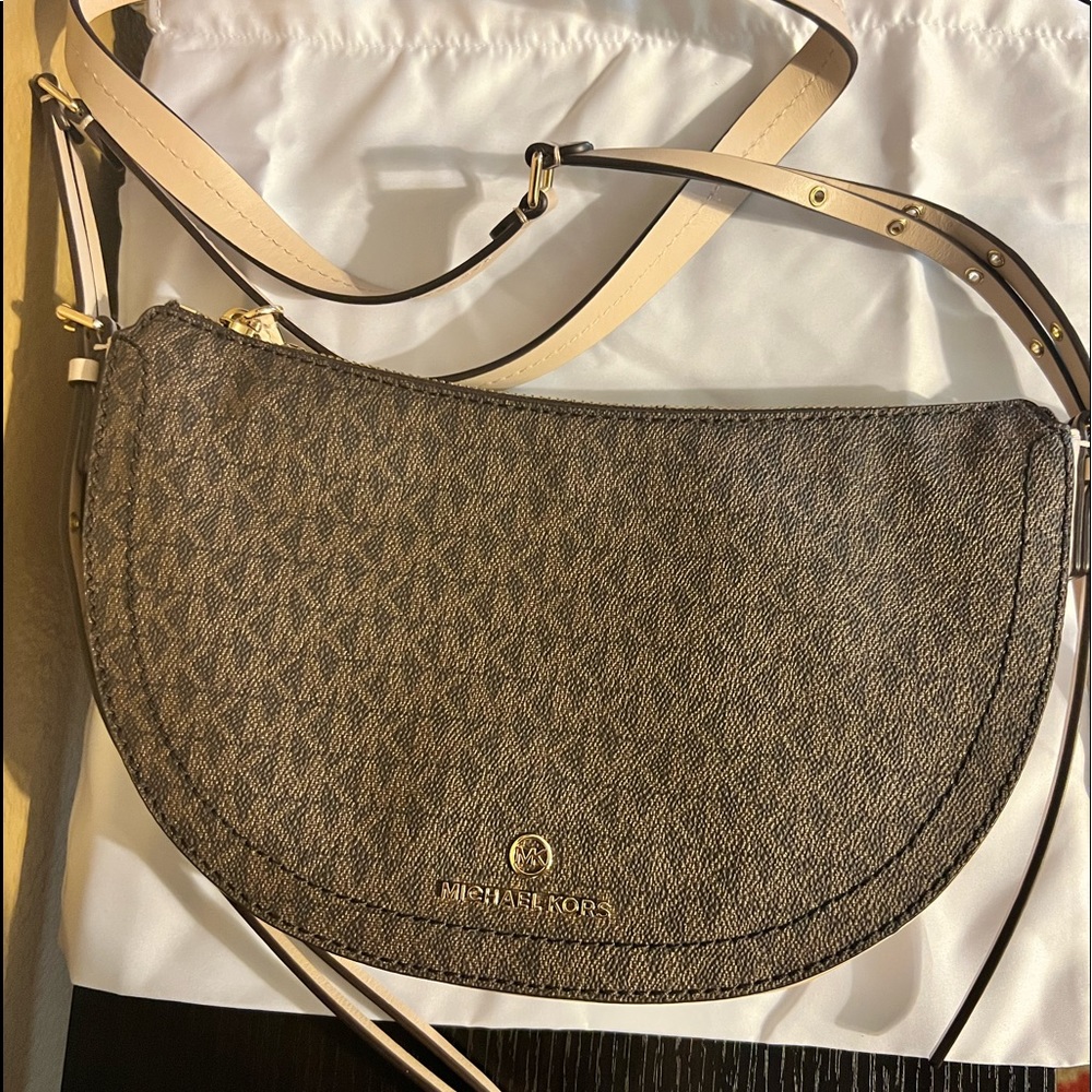 NWT Michael Kors crossbody bag.